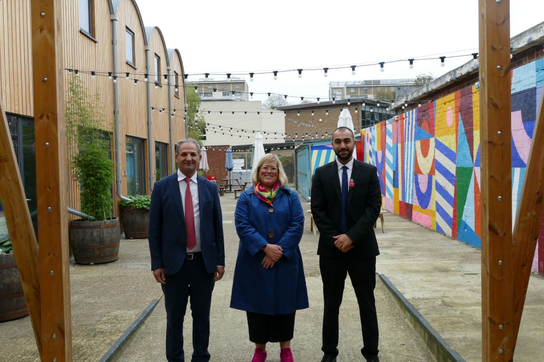 Cllr Erbil, Cllr Ozaydin and architect Hilary Satchwell at Angel Yard